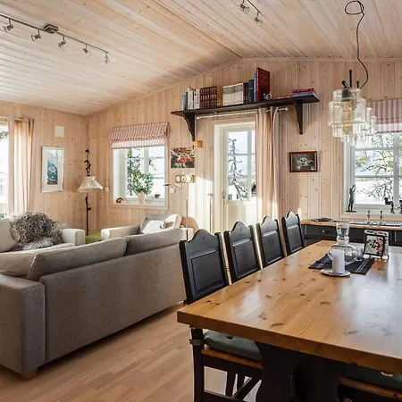 Staeren - Natur, Bal & Ski - Budor - 60 Min Osl Guest house